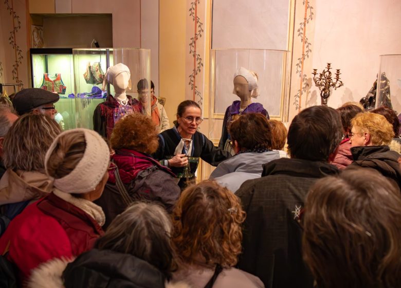 Visite guidée groupe – Musée des Costumes et traditions savoyardes