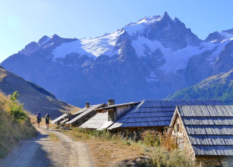 Tour des Aiguilles d’Arves