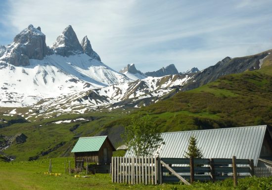 Tour des Aiguilles d’Arves – Etape 1 – du Col du Mollard au Chalet de la Croë