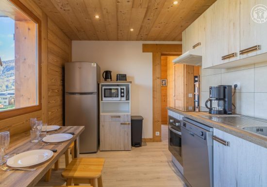 O’MIKELY – LE WINNIE