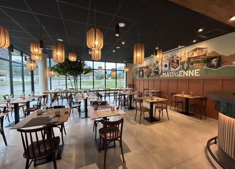 La table et l&rsquo;ardoise – Restaurant de l&rsquo;hôtel Cœur de Maurienne by Best Western