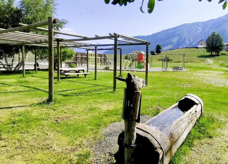 Tables de pique-nique des Contamines