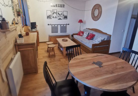 Le Hameau des Aiguilles – Mr Baruch