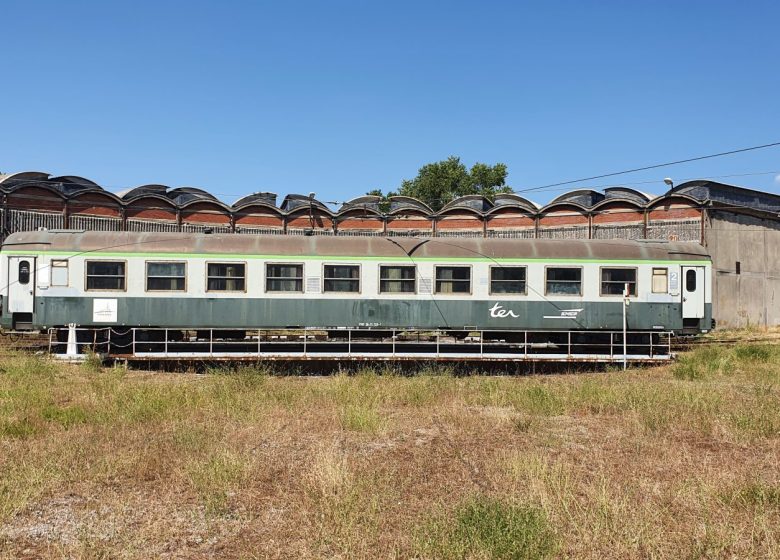 Voyage à Modane en train historique vintage