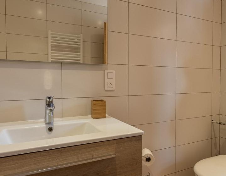 CHALET LE PERCE-NEIGE – LE GRANAIL