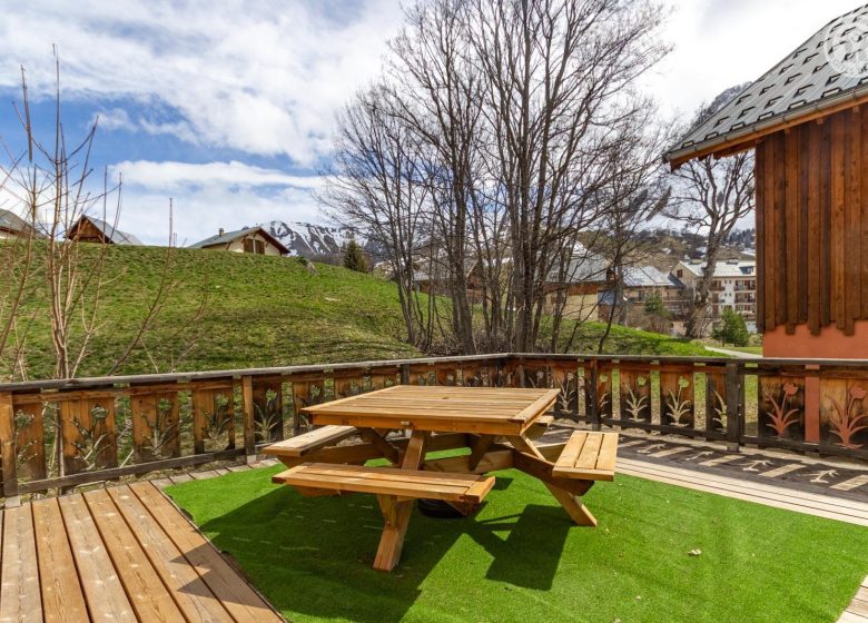 CHALET LE PERCE-NEIGE – LE GRANAIL