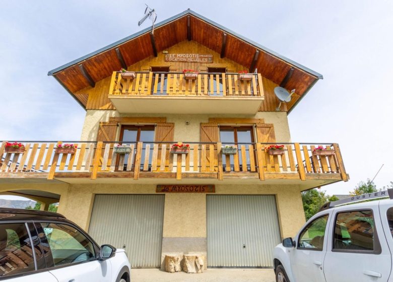 Le Myosotis – N°1