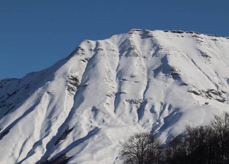 Montée au Crêt de l’âne