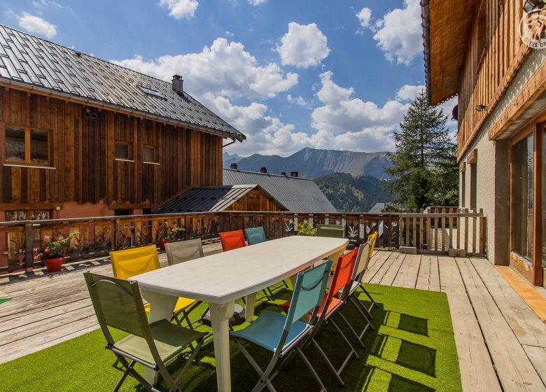 CHALET LE PERCE-NEIGE – LE GRANAIL