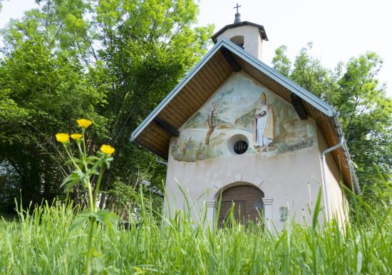 Chapelle Saint-Grat à Gevoudaz