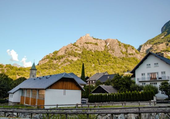 De la tour à Montvernier