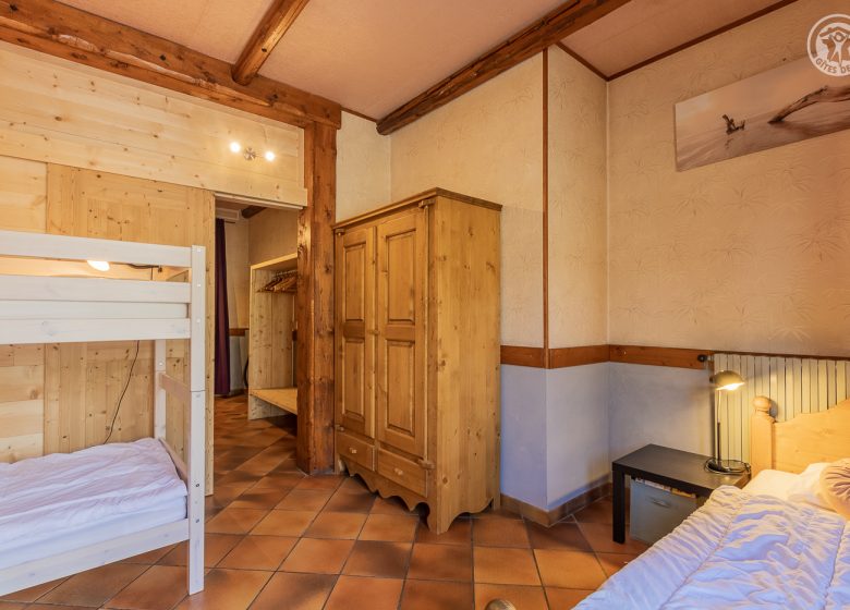 CHALET LE PERCE-NEIGE – LE GRANAIL