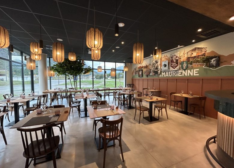 La table et l&rsquo;ardoise – Restaurant de l&rsquo;hôtel Cœur de Maurienne by Best Western