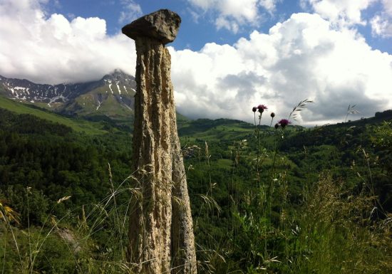 Cheminée de Fée géante – le Moine de Champlan