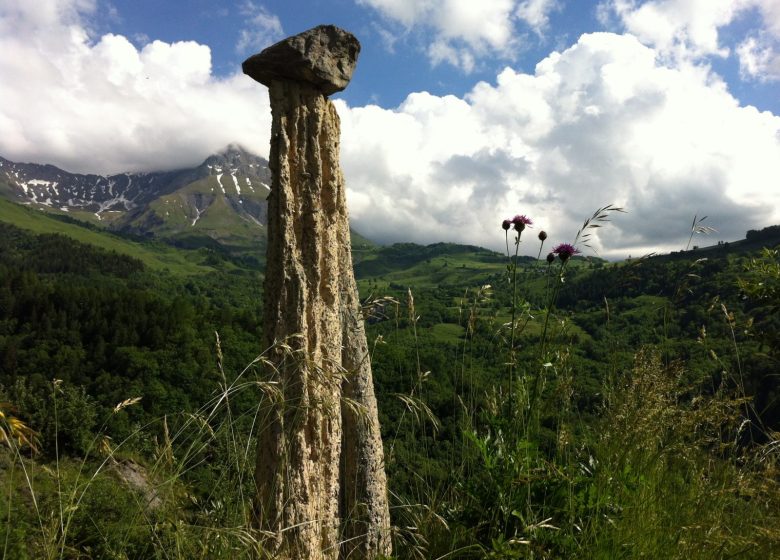 Cheminée de Fée géante – le Moine de Champlan