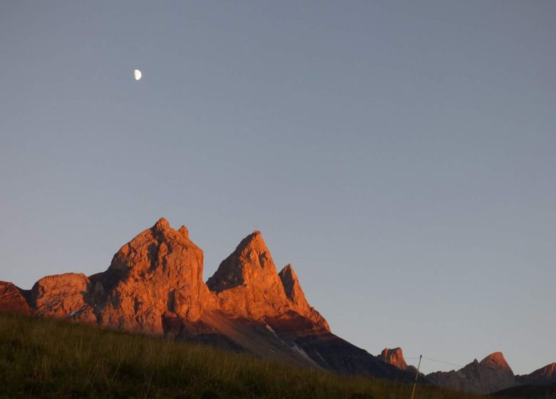 Bivouac et nuit sous dôme au Chalet d’la Croë