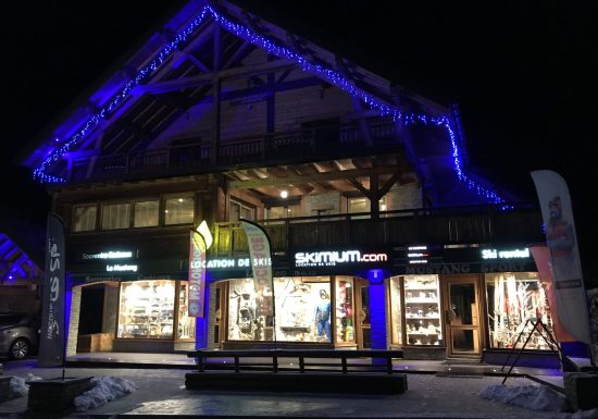 Mustang 1550 Skimium