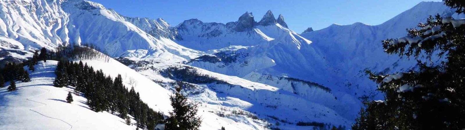 Raquettes au pied des Aiguilles d’Arves
