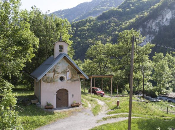 Chapelle Saint-Grat à Gevoudaz