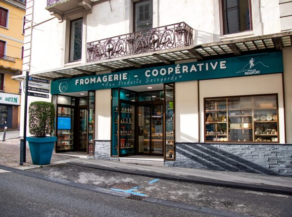 Fromagerie « Aux produits savoyards »