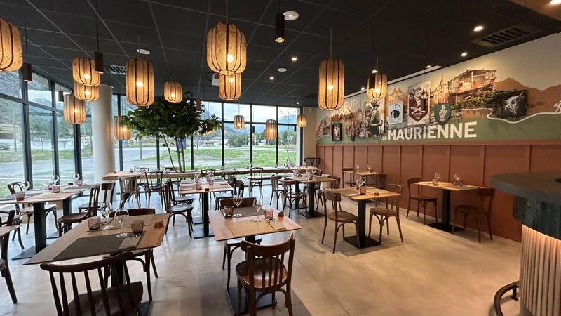 La table et l&rsquo;ardoise – Restaurant de l&rsquo;hôtel Cœur de Maurienne by Best Western