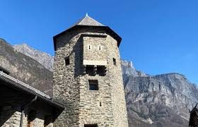 Bibliothèque de Saint-Julien-Montdenis
