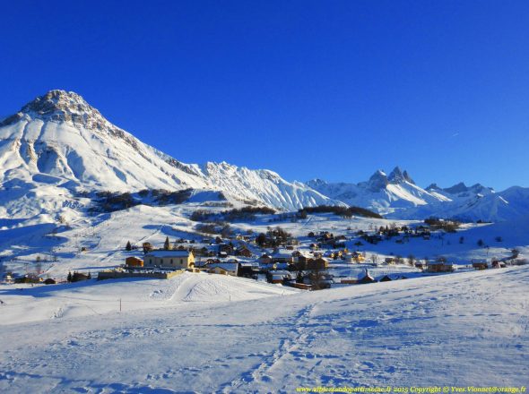Raquettes forêt et panorama